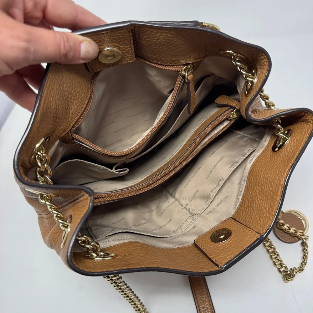 Michael Kors Jet Set Chain Medium Tote Purse Bag and Wallet in Acorn Brown